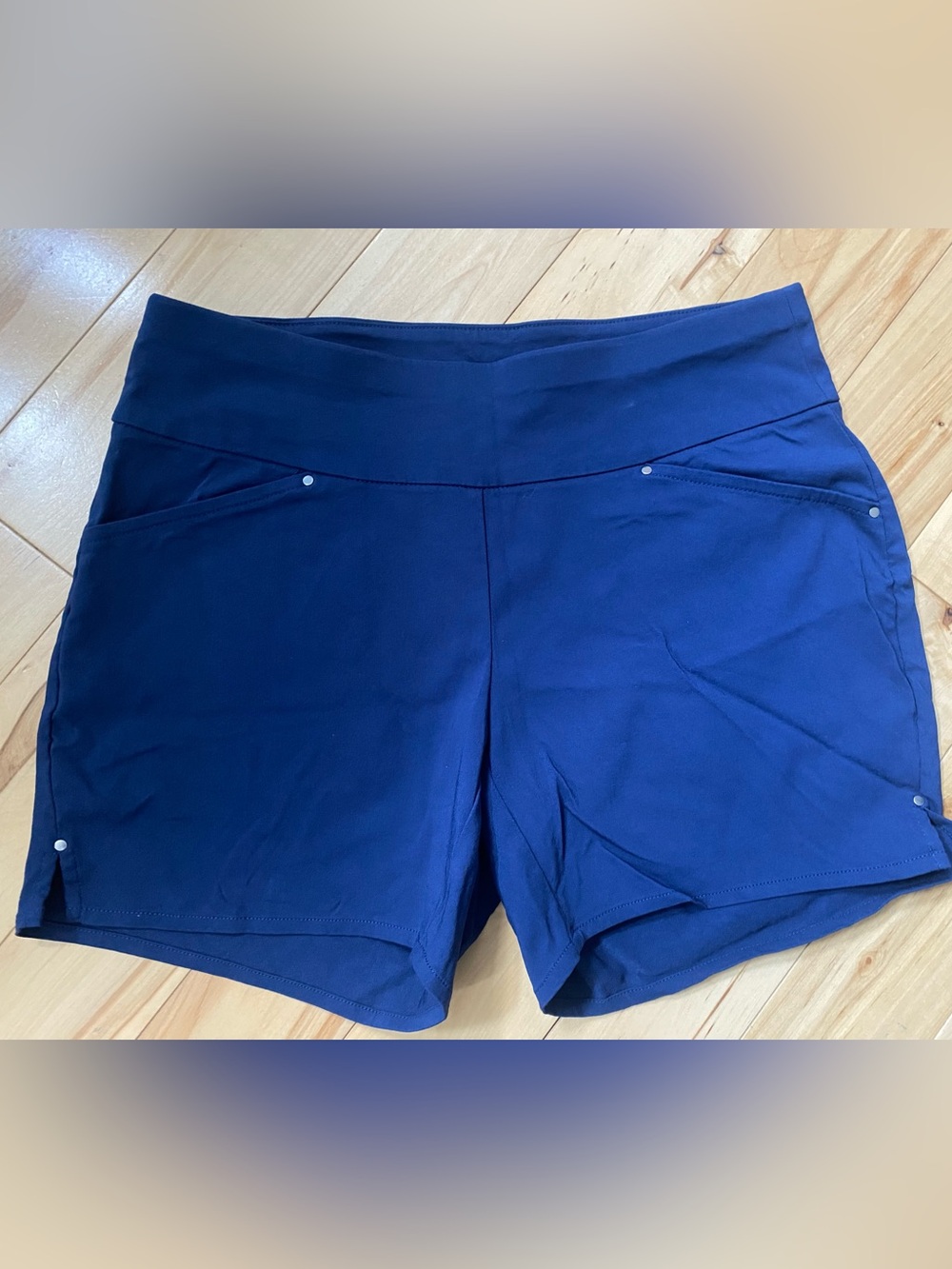 INC International Concepts Shorts Womens Size 2 / 4 Navy Blue Stretch Curvy